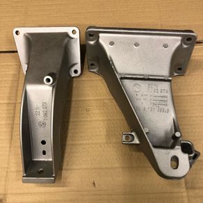 BMW E39 Engine arms / brackets