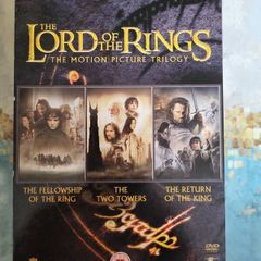 The Lord of the Rings The Motion Picture Trilogy DVD Box Set