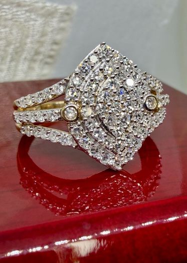 Lab Grown Diamond (VS/EF) Ring
