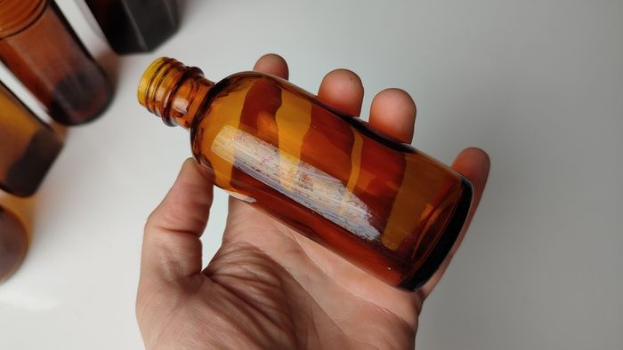 364 - Set of 5 Vintage Collectible Decorative Amber Glass Bottles