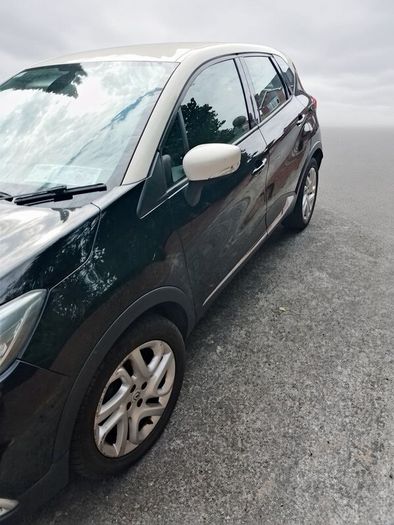 2015 Captur Dynamique - Low Km, Full NCT to 07/27