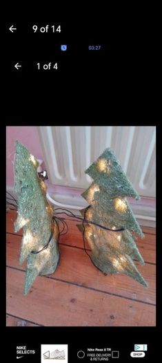 2 plugin Christmas tree decorations
