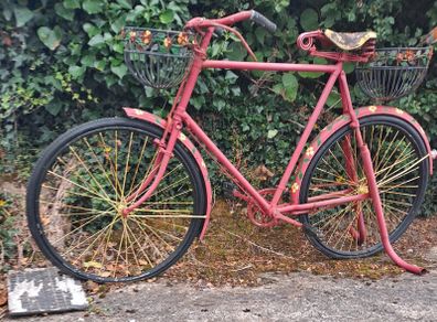garden ornament bicycle