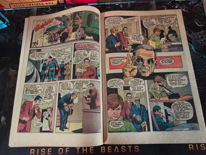 Superman ! Issue #240 ! Wonder Woman Appears ! Bronze Age Comic from 1971 ! by DC Comics !