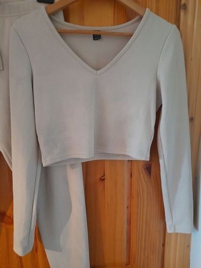 ladies top and bottoms