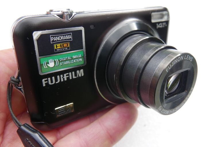 Fujifilm JX250 14MP Digital Camera - 5x Optical Zoom