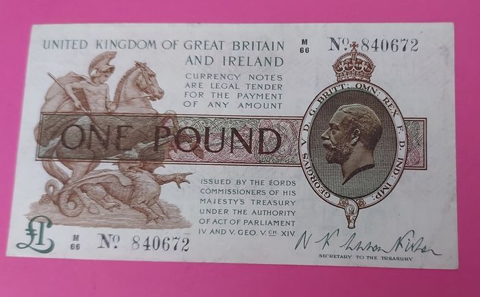 English 1919 One Pound Banknote Extremely Fine Condition