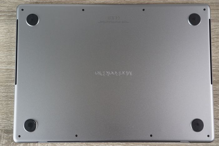 Macbook Pro 14" 2021 M1 Pro | 16GB Ram | 512GB
