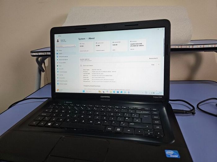 HP Compaq CQ58 Laptop Intel Celeron, 8GB RAM, Samsung 128GB SSD + Extra Storage Toshiba 750GB External USB HDD.