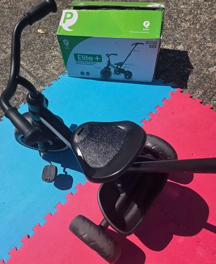 Trike with Parent Handlebar
