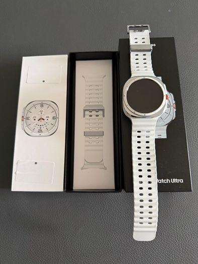 Samsung Watch Ultra 2025 (IRISH STOCK ) Mint Condition with Samsung warranty RECEIPT