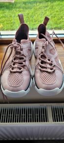 Zara runners size 6