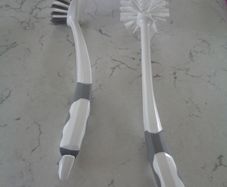 Wash Up Brushes x 2 for Sale