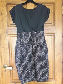 Fee G dress black and multi coloured Size 10 NEW