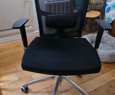OZ3 Ergonomic Mesh Office Chair