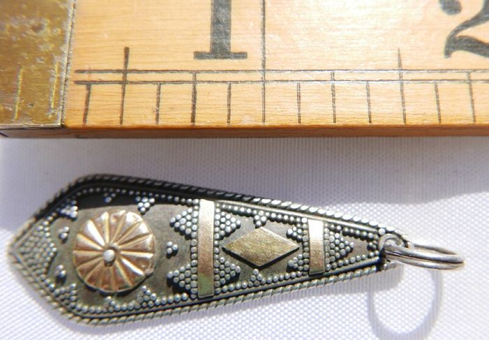 Vintage 22k Gold and Sterling Silver 925 Pendant 2,27g