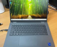 Dell Laptop i7 pro 16/512 Windows 11 pro