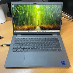 Dell Laptop i7 pro 16/512 Windows 11 pro