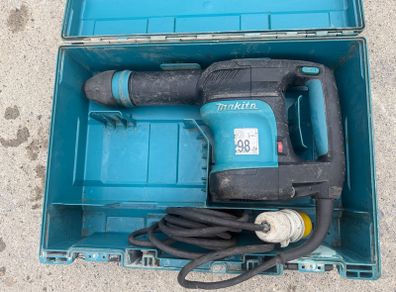 Makita SDS Max Demolition Hammer / Breaker 110V in Heavy-Duty Case