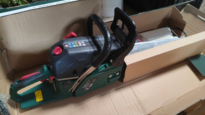 Parkside PBKS 53 A2 Petrol Chainsaw