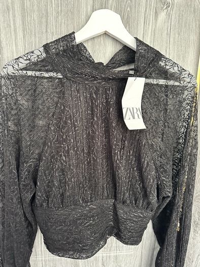Bnwt Zara Top - S