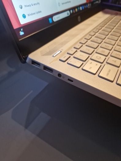 HP Pavilion, Core i5 10th Gen, 14 Inch Screen