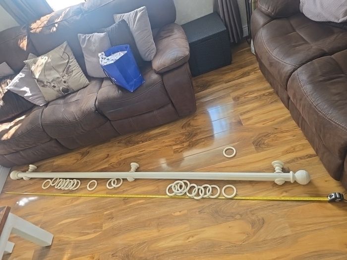 CHUNKY cream curtin pole