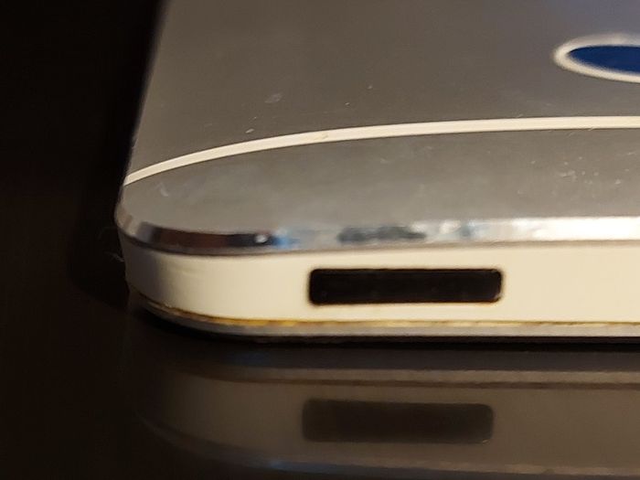 HTC ONE, 32GB, 3 Network, excellent condition