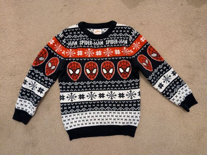 Spiderman Xmas Jumper for 5-6 year old