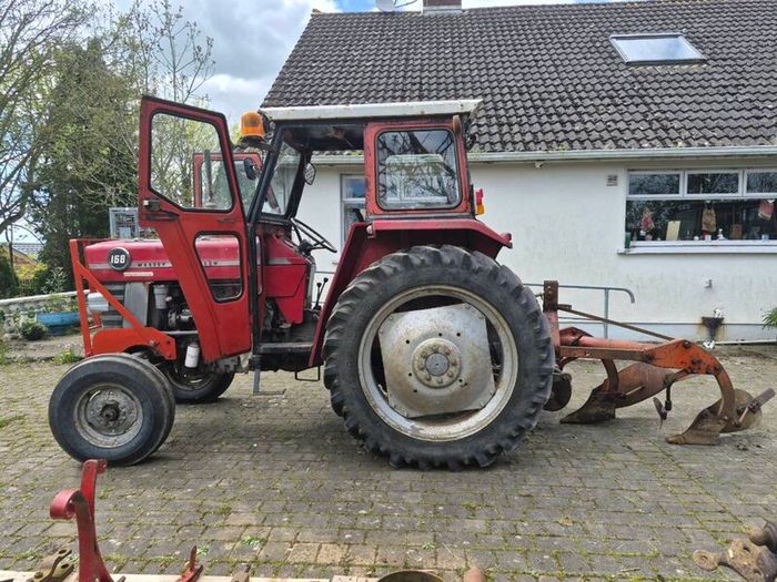 Massey Ferguson 168