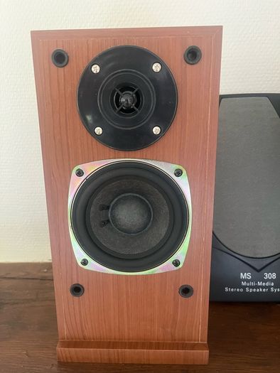 Pair of Active Monitor Speakers
