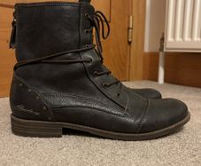 Womens Mustang Lace-Up Ankle Boots EU 42