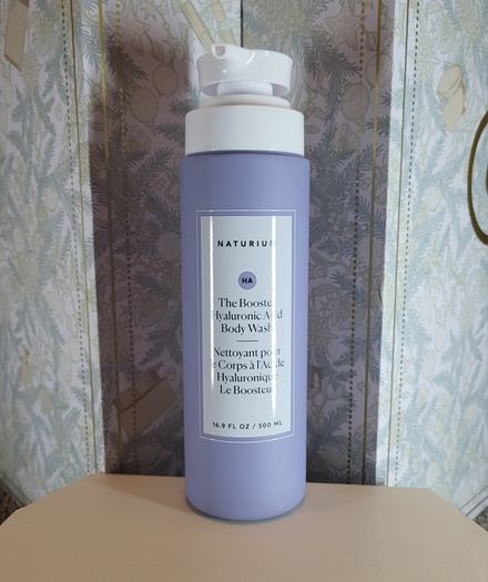 Naturium The Booster Hyaluronic Acid Body Wash (500ml)