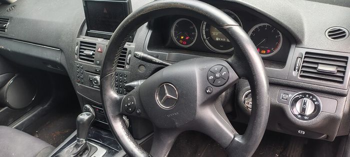 Mercedes C180 compressor breaking