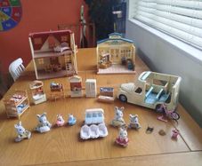 Sylvanian family sets