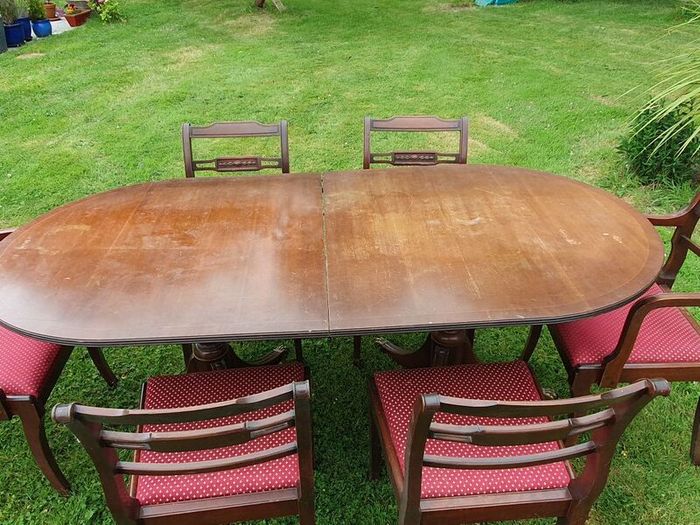 Dining Table and chairs