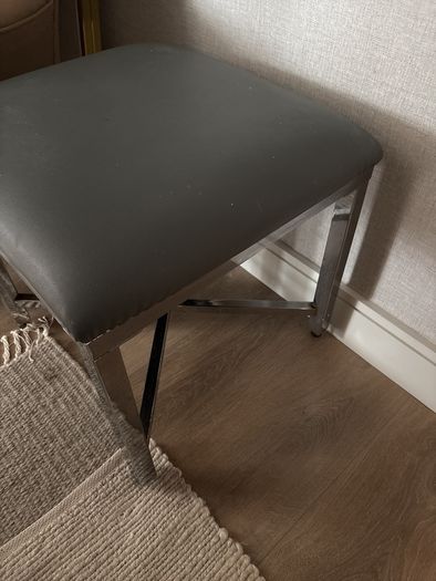 bedroom footstool