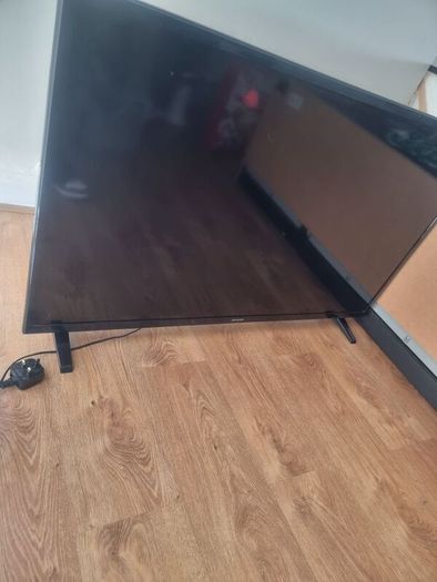 43"  Sharp Tv