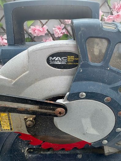 sliding saw