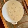 Vintage Pretty Rayware Metal Kitchen Sieve Enamelware Drainer Image 3
