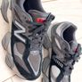 New Balance Unisex 9060 UK4.5 Black Image 3