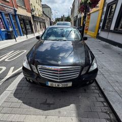 Mercedes-benz E200