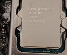 Intel i5 12400f