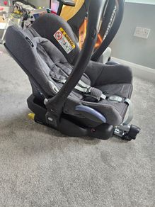 Baby car sear