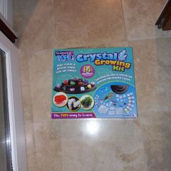 Science Mad Crystal Growing Kit