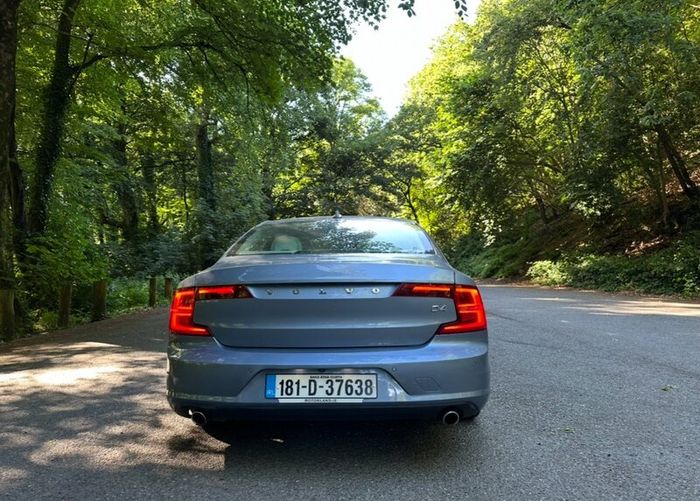 Volvo S90 2.0 4D Auto 2018