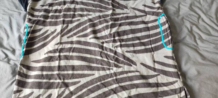 Swimming beach changing gown towel - kids/teens one size