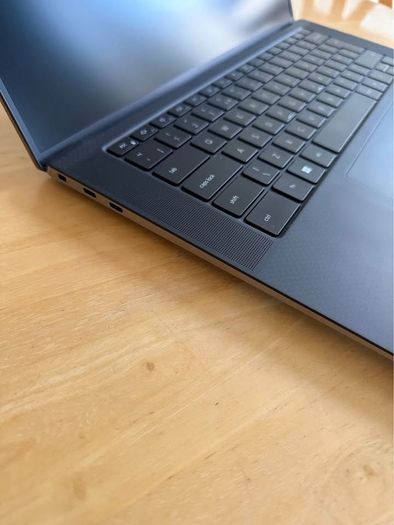 Dell Precision 5560 - I7-11850h|32gb|2tb|rtx A2000