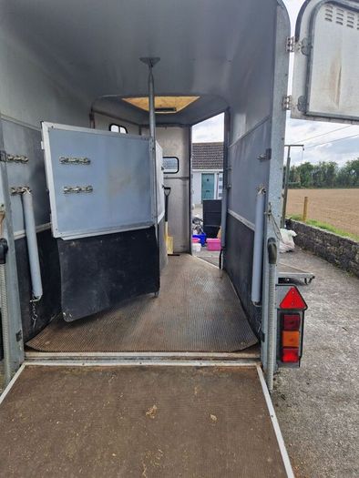 Ifor Williams 505 trailer