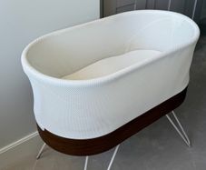 Snoo bassinet